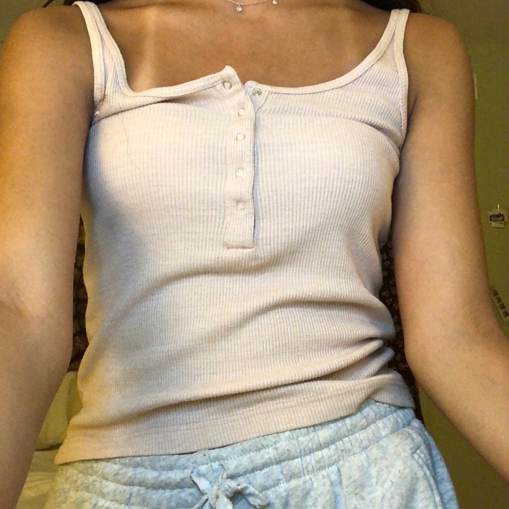 Light pink brandy Melville tank